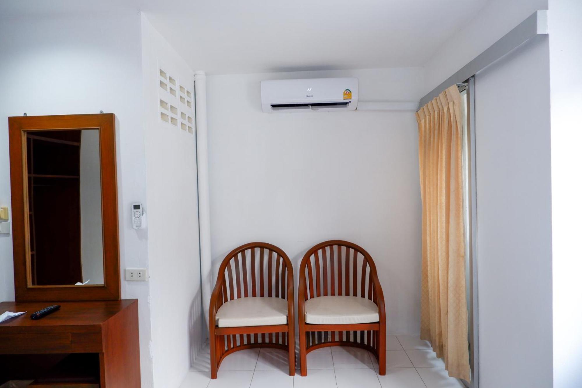 18 Coins Budget Hotel Pattaya Ruang foto