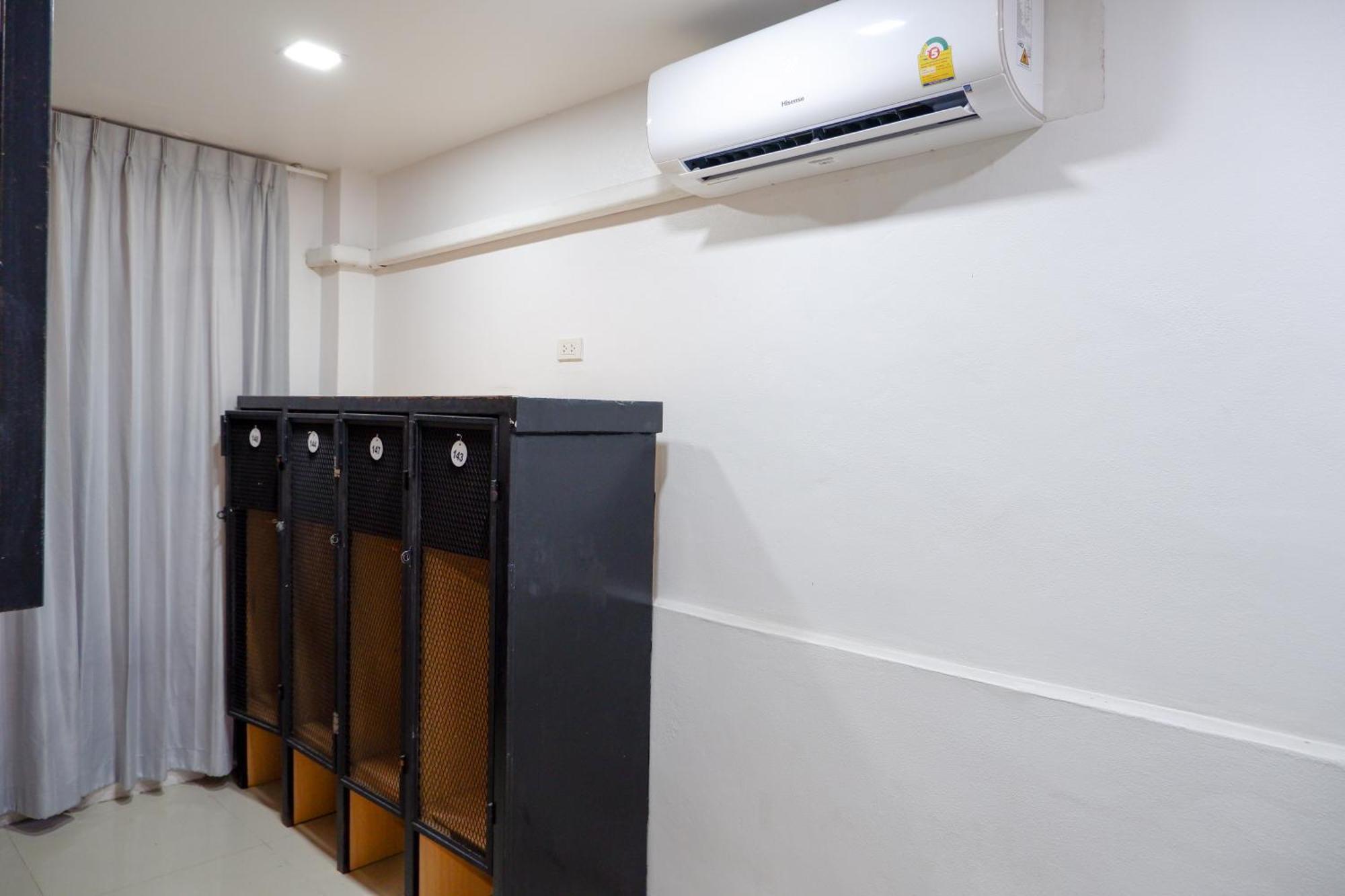 18 Coins Budget Hotel Pattaya Ruang foto