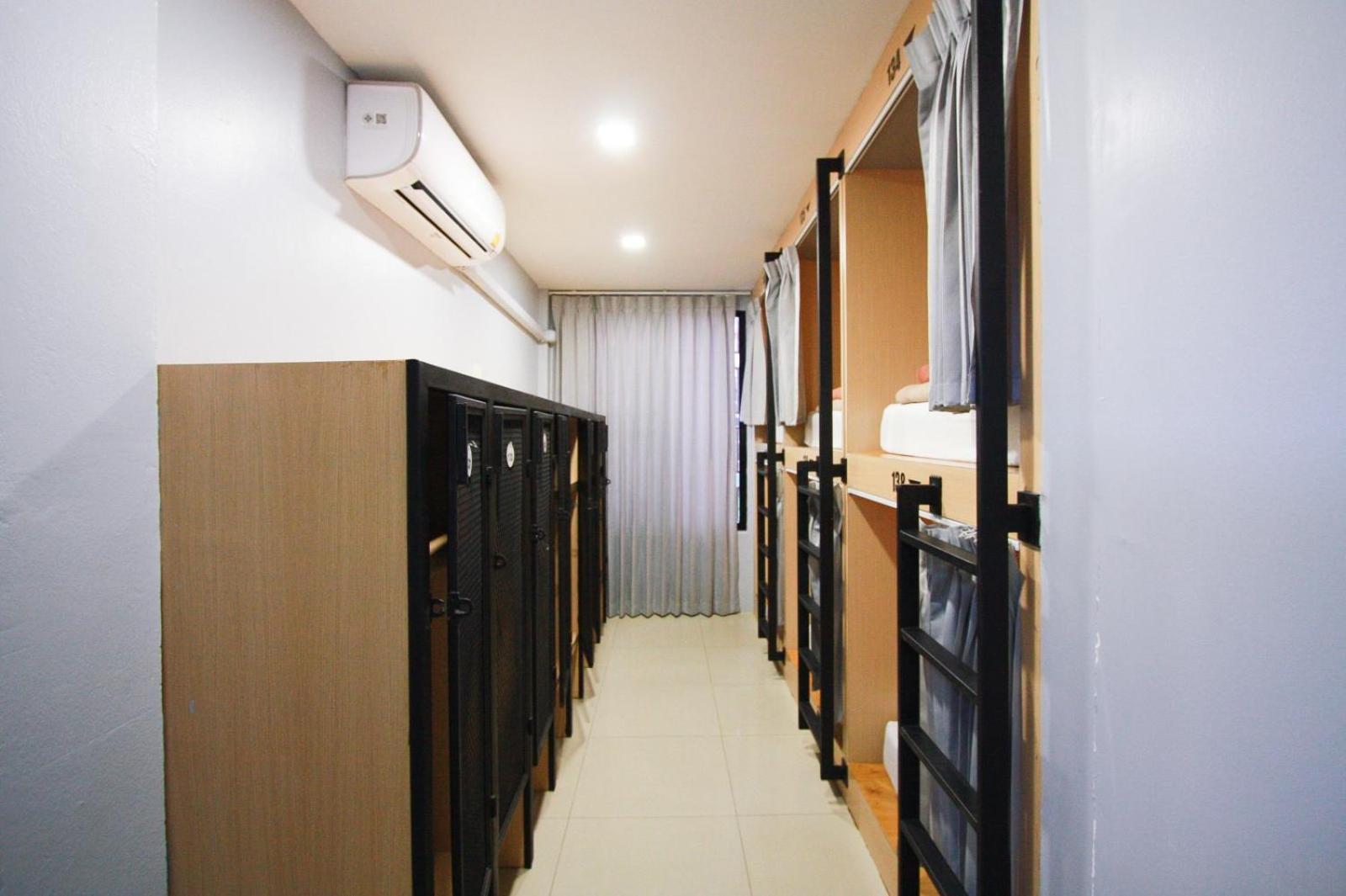 18 Coins Budget Hotel Pattaya Bagian luar foto